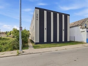 Building Photo - 394 Talbot Ave