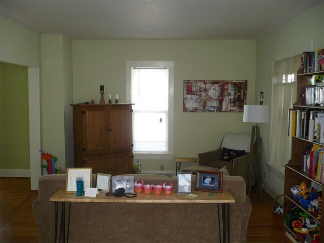 Foto del edificio - 645 N 4th St