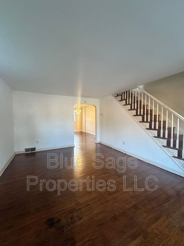 Foto del edificio - 545 S 4th St