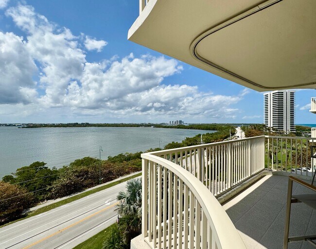 Foto del edificio - 5480 N Ocean Dr