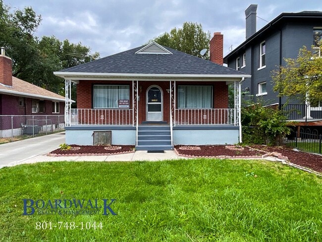 Photo - 1748 S Main St Apartment