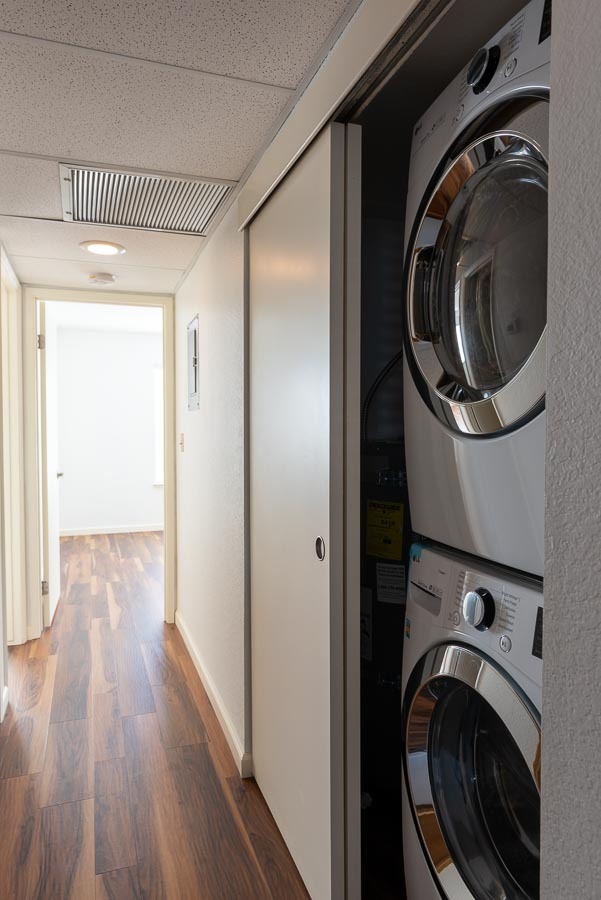 hallway closet with washer/dryer - 4839 Vir Mar St