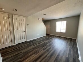 Building Photo - 2630 Crisnic Ct