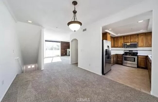 Foto del edificio - 5200 Premiere Hills Cir