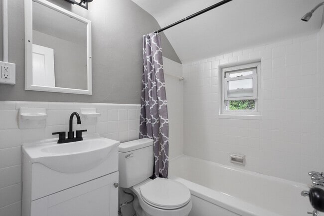 Photo - 28 Wenzell Pl Apartment