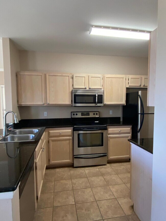 Foto del edificio - 7009 E Acoma Dr
