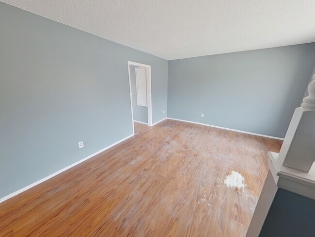 Foto del edificio - 608 Richmond N