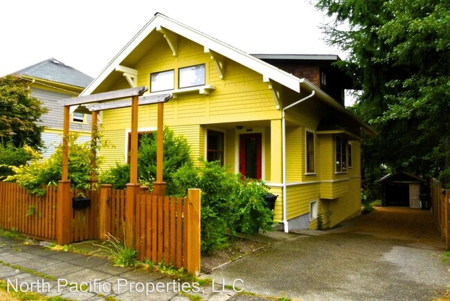 Foto del edificio - 2 br, 3 bath House - 955 NW 63rd St.