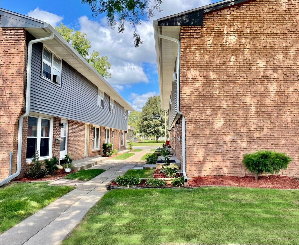 Foto principal - 316 Sheridan Dr