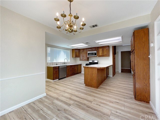 Foto del edificio - 2452 E Woodlyn Rd