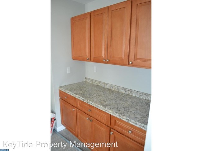 Building Photo - 2 br, 1 bath House - 2130 43rd St