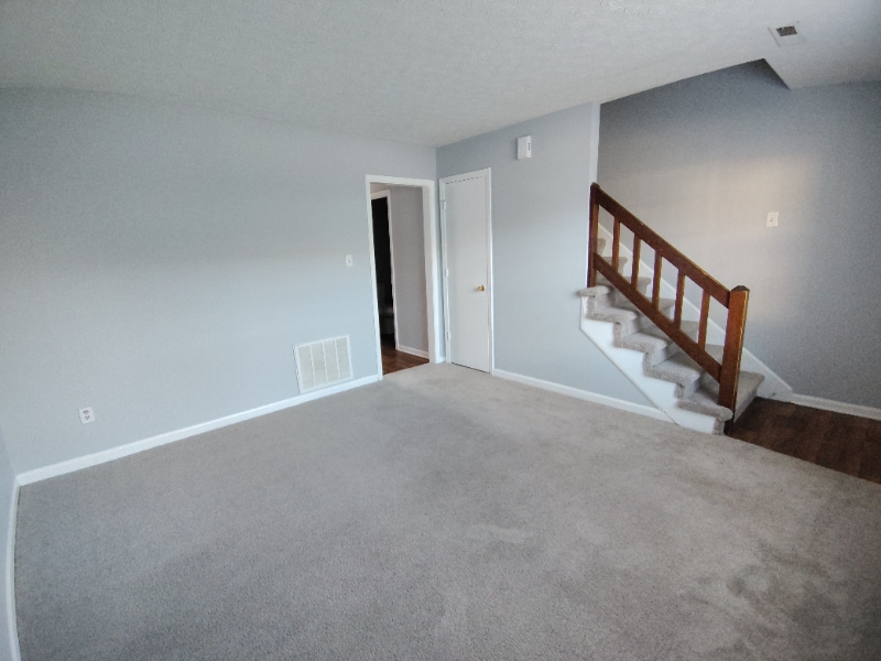 Primary Photo - 14 Fonda Dr