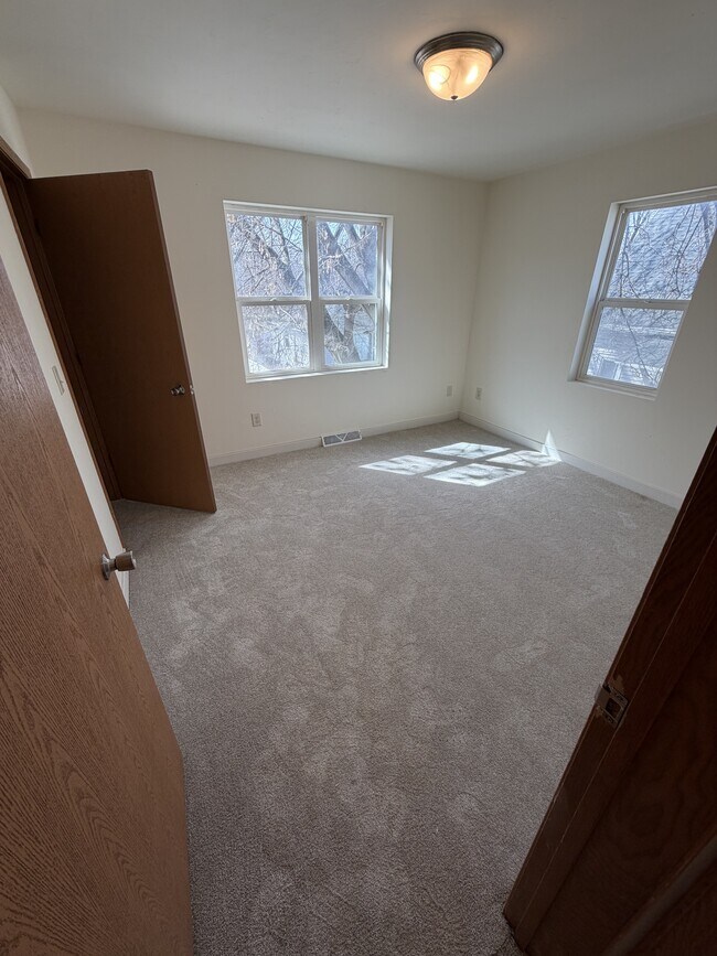 Foto del edificio - 722 Crooks St