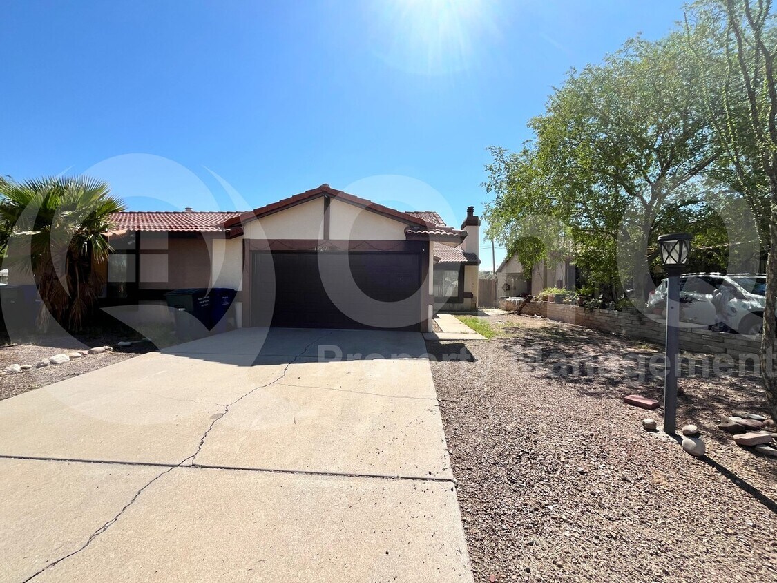 Foto principal - 1727 Elm St