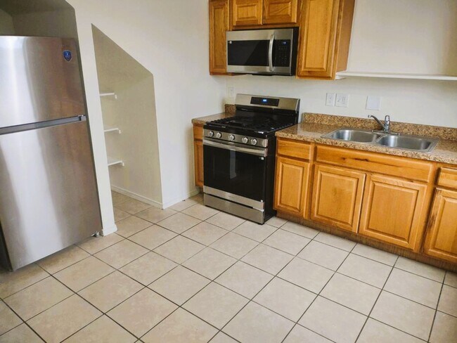 Foto del edificio - 9488 Landry McKee Ln