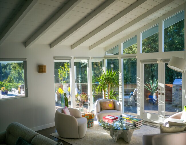 livingroom - 17960 Tramonto Dr