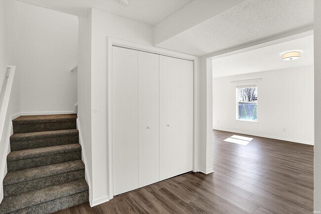 Foto del edificio - 5611 W Tensleep Rd