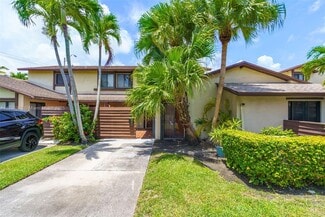 Building Photo - 7026 SW 106th Pl