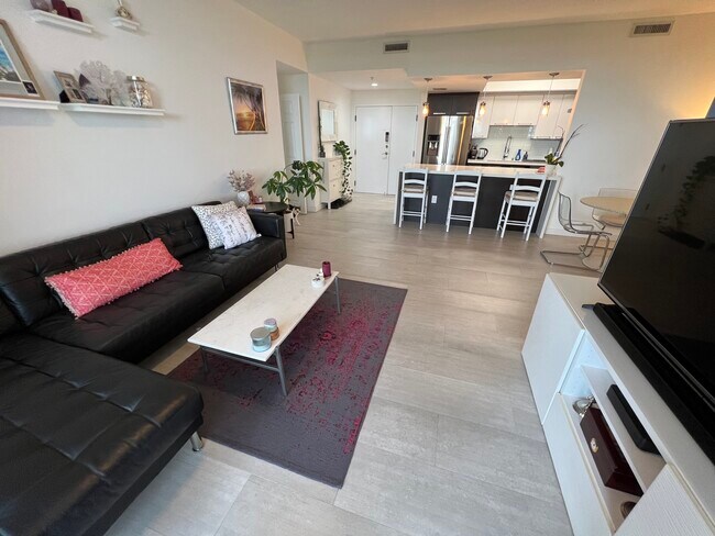 Foto del edificio - 9805 NW 52nd St