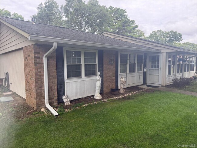 Foto del edificio - 333 Woodbridge Dr