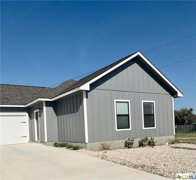 Building Photo - 2283 N Ranch Estates Blvd