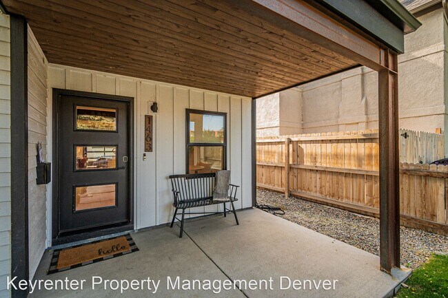 Building Photo - 3 br, 3.5 bath House - 1463 Winona Ct