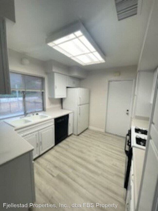 Foto del edificio - 3 br, 2 bath House - 13080 Papago Drive