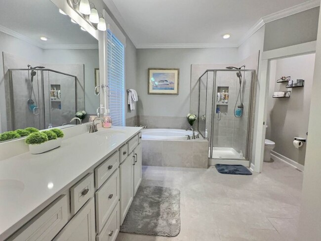 Foto del edificio - 66 Flanders Ln