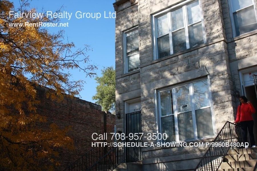 Primary Photo - 2106 S Saint Louis Ave