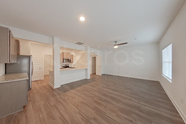 Foto del edificio - 6150 Taramore Ln NW