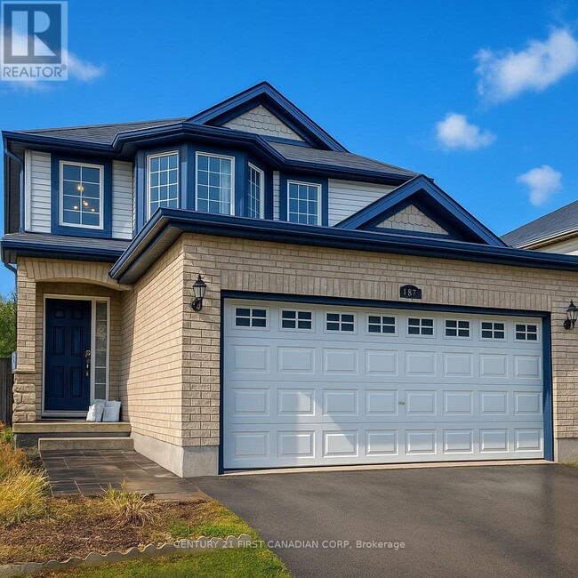 Photo du bâtiment - 861 Oakcrossing Rd