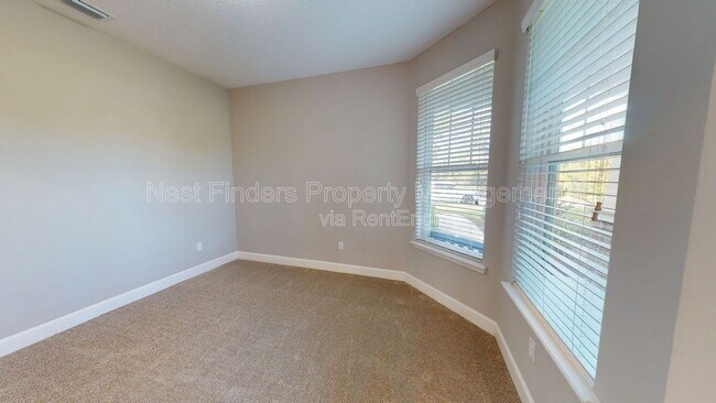 Foto del edificio - 33 Eagles Nest Ln