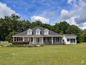 Building Photo - 16405 SW 15th Ave