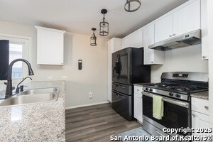 Foto del edificio - 9007 McCoy Pass