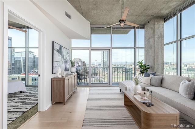 Foto principal - 1700 Bassett St