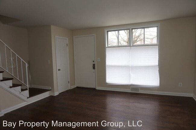 Building Photo - 4 br, 1.5 bath House - 1706 Stella Court