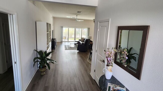 Foto del edificio - 2650 Quelly Rd