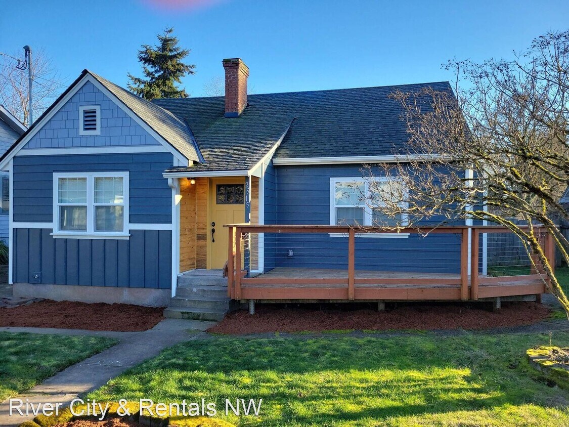 2515 Columbia Blvd, Saint Helens, OR 97051 House Rental in Saint Helens, OR