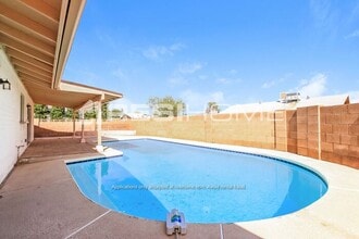 Building Photo - 1315 S Polly Ann Dr
