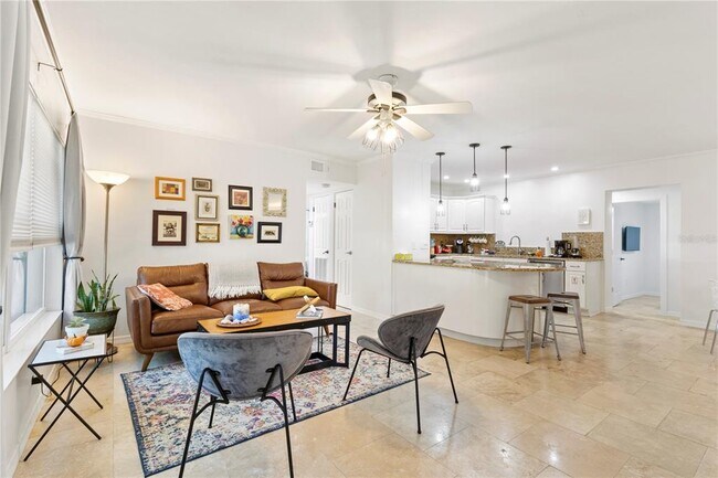 Foto del edificio - 1010 Bay Breeze Terrace