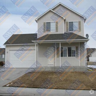 Building Photo - 2609 Cedar Springs St