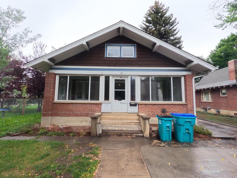 Primary Photo - 129 N Shields St