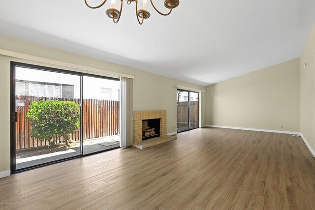 Building Photo - 1000 W Duarte Rd