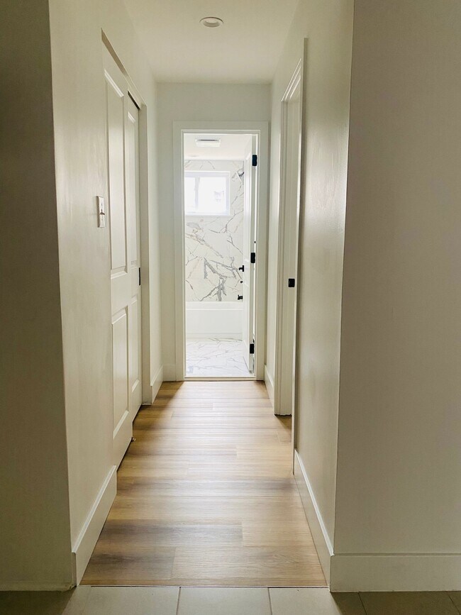 Foto del edificio - 5717 Tulip St