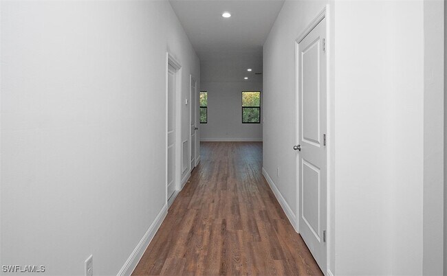 Building Photo - 8007 Vega Ct