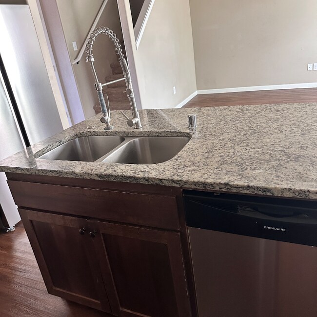 Foto del edificio - 7649 NE 31st Cir