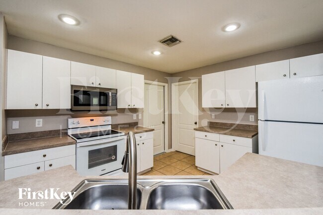 Foto del edificio - 3105 41st St W