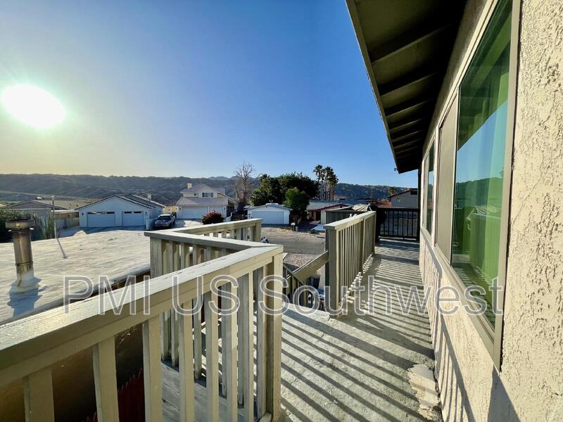 Foto principal - 1766 Riverside Drive