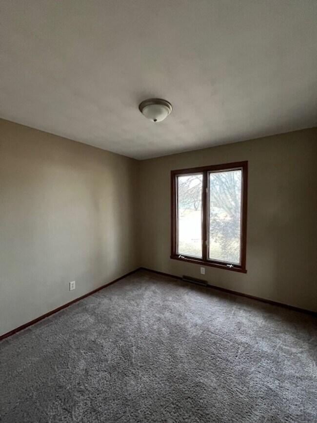 Foto del edificio - 3824 Skyview Dr