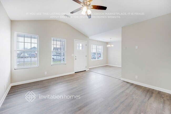 Foto del edificio - 2610 Hawk Eye Ct